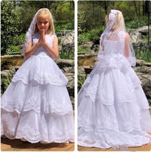 Pure White Tiered Tulle Princess Dress Lace Appliques Hollow Back Holy First Communion Dress Sleeveless Custom Made 2024 - compre barato