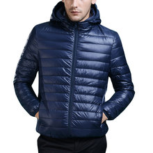 Зимняя куртка мужчины 2015 дизайн свободного покроя длинным рукавом воротник стойка белые утка вниз наполнитель тонкий теплое пальто 8 цветов размер M-3XL 2024 - купить недорого