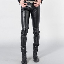 Pantalones de cuero negro elásticos para hombre, mallas ajustadas coreanas de piel sintética, color azul oscuro, novedad, Otoño e Invierno 2024 - compra barato