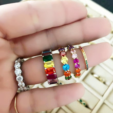 2019 Новое поступление Круглый Радуга cz вымощенное кольца для женщин женские свадебные цветной сверкающий камень цвет золотистый браслет кольца подарок 2024 - купить недорого