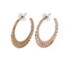 Europe Hot Alloy C-shaped Earrings European and American Jewelry Wholesale Hypoallergenic Mixed Batch 2024 - buy cheap