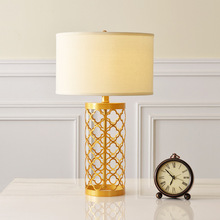 LukLoy-lámpara de mesa dorada moderna para sala de estar, luz creativa de lujo europea para dormitorio, tela blanca, sombra para cabecera 2024 - compra barato