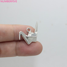 8 pces -- 17x28x13mm antiguidade prata tom origami guindaste encantos pingente 2024 - compre barato