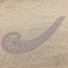 Régua de costura em forma de comma, régua de plástico em forma de franja e curva para alfaiate, ferramenta de artesanato de desenho diy, 1 peça 2024 - compre barato
