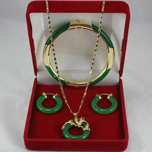 Gran oferta, Envío Gratis, más reciente Conjunto de joyas con piedra verde, collar, pendientes, pulseras 2024 - compra barato