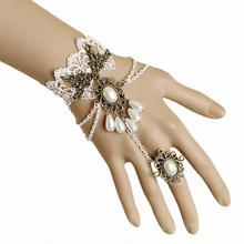 Cuentas hechas a mano para mujer, cadena en capas, flor de perla de imitación, anillo ajustable de encaje blanco y pulsera, conjunto de esclavo gótico, Lolita nupcial 2024 - compra barato