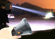 Linterna LED superbrillante, reflector de mano, foco portátil, caza, Camping, uso diario 2024 - compra barato