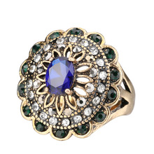 2018 quente flor de cristal anéis de casamento para as mulheres vintage olhar redondo ouro cor azul resina turquia jóias 2024 - compre barato