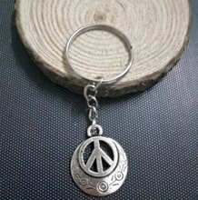 Hippie Peace Sign Keychain-Fashion jewelry Tibetan silver charm pendant key chain ring DIY Fit Keychain Free D364 2024 - buy cheap