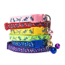 Collares ajustables para perros de nailon 2018, collares para mascotas perritos con campanas, Collar con estampado de hueso para perros y gatos, collares para perros 2024 - compra barato