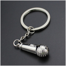 Fast delivery 100pc microphone keychain car keyring charm metal musical instruments keyfobs alloy key holder cute mini mic R15 2024 - buy cheap