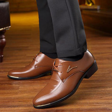 Английский стиль; Мужская Уличная деловая обувь; модельные туфли из натуральной кожи с острым носком на шнуровке; кожаные модельные туфли с перекрестной шнуровкой 2024 - купить недорого