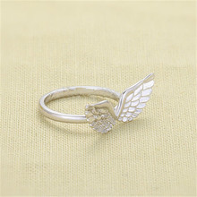 Anillo de moda alas de Ángel anillos-anillos de color para mujer y color 2024 - compra barato