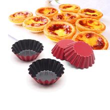 Paquete de 12 tazas redondas vibrantes reutilizables y antiadherentes para hornear magdalenas y muffins, (rojo 6x4x2cm) 2024 - compra barato