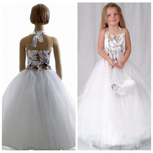 Vestido de flores de camuflaje con cuello Halter para niñas, ropa Formal de fiesta de boda con cuentas, con pliegues, color blanco 2024 - compra barato