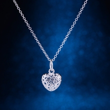 Collar calado brillante plateado cordiforme 925 joyería colgante de plata joyería de moda LQ-P111 KLWNLNDS 2024 - compra barato