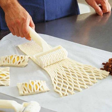 1pcs Baking Tool Pull Net Wheel Knife Pizza Pastry Lattice Roller Plastic Dough Cookie Pie Cutter Kitchen handmade Craft tool 2024 - buy cheap