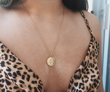 Dainty Gold Color Rose Necklace Pendant Round Coin Geometric Chain Choker Necklace Women Party Medallion Fashion Jewelry 2024 - buy cheap