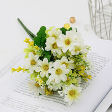 7 forquilha 28 cabeças bonito margarida de seda artificial decorativa flor de casamento buquê de flores decoração de mesa sala de casa 2024 - compre barato