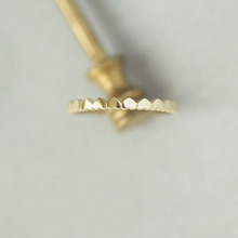 Простое изящное кольцо Tisonliz с сердечком, штабелируемое тонкое Золотое кольцо для свадьбы, помолвки, украшения для женщин 2024 - купить недорого