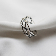 Женское плетеное кольцо ручной работы из серебра 925 пробы 2024 - купить недорого