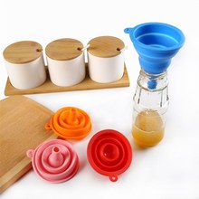 ULKNN Mini Gel de silicona plegable embudo plegable tolva cocina accesorios de utensilios para cocina Gadgets 2024 - compra barato
