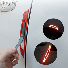 Ceyes автомобильный Стайлинг Автомобильная Светоотражающая полоса дверной предупреждающий Отражатель из углеродного волокна Универсальный светящийся стикер аксессуары автомобильные наклейки 2024 - купить недорого