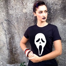 Camiseta de manga corta con cuello redondo para mujer, camiseta informal de algodón con estampado de fantasma de grito negro, Top de tumblr grunge, moda de Halloween 2024 - compra barato