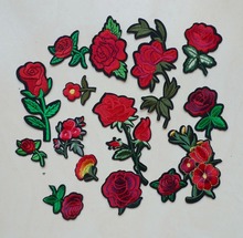 Emblemas bordados em 3d para roupas, remendos para moda jeans, rosas vermelhas, flores, aplique punk, acessórios para roupas, 1 peça 2024 - compre barato