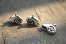 10pcs--Seashell Charms Antique Tibetan silver 2 sided Seashell Charms pendants 13x15mm 2024 - buy cheap