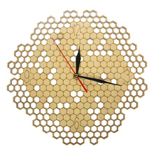 Reloj de pared geométrico de madera de panal hexagonal minimalista, decoración para sala de estar, colgante, rústico, Natural, regalo para amantes de las abejas 2024 - compra barato