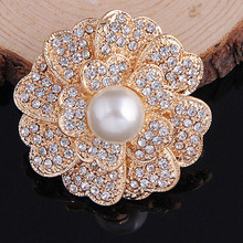 Hot Selling Popular Gold Tone Sparkly Crystal And Pearl Flower Bridal Bouquet Brooch Wedding Cake Pins Cheap Price!! 2024 - buy cheap