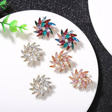 Hysecmao 2020 brincos femininos elegantes, novo piercing clássico grande flor, design retrô de cristal, brincos de pino, jóias de declaração de moda 2024 - compre barato