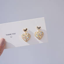 Pendientes de perlas de cristal para mujer, joyería de moda chapada en oro Real de 14k, con forma de corazón, exquisito, con diamantes de imitación 2024 - compra barato