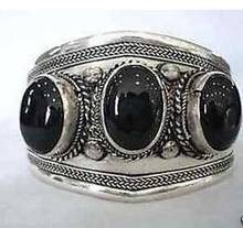Moda joias com frete grátis pulseira vintage tibetana prata preta com pedras naturais pulseira de punho 2024 - compre barato