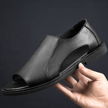 Sandálias masculinas de couro genuíno, sapatos casuais de alta qualidade para praia e áreas externas, chinelos romanos clássicos 2024 - compre barato