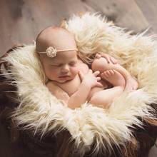 Tapete de pelúcia falso para bebês recém-nascidos, cobertor para foto de bebês recém-nascidos, fundo de pelúcia, adereço para cesta de enchimento 2024 - compre barato