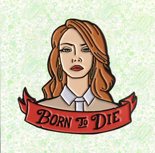 Broche de Lana del Rey Born To Die, cantante barroco, Pop Star, pin esmaltado, Jeans azules, temporada de verano, para el trono nacional, símbolo del universo oscuro 2024 - compra barato