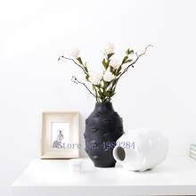Ceramic Vase Abstract Lips Geometry Black and White Flower Arrangement Hydroponic Accessories Flower Vase Modern Home Decoration 2024 - buy cheap