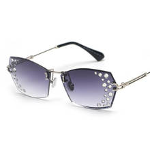 Gafas de sol rectangulares sin montura para mujer, anteojos de sol femeninos con degradado de diamantes de imitación, color gris, rosa, púrpura de lujo 2024 - compra barato