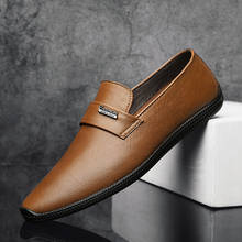 Sapatos sociais masculinos de couro legítimo, mocassim casual de marca de luxo antiderrapante feito a mão, sapatos vintage de lofer 2024 - compre barato