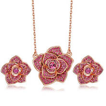 Роскошный комплект ювелирных изделий из розового золота с цветком розы, серьги, ожерелье, набор, украшенный кристаллами от Swarovski 2024 - купить недорого