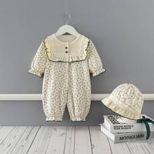 Комплект из 2 предметов, корейский стиль Японии с цветочным узором для маленьких девочек, комбинезон с длинными рукавами для новорожденных Комбинезоны для детей симпатичная одежда для малышей хлопчатобумажный комбинезон с шапкой 2024 - купить недорого