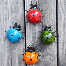 Escultura de jardim decorativa 4 peças, ladybug, metal, parede, cerca, decoração, árvore de insetos, suspensão, ambiente externo, estatueta de decoração de mola 2024 - compre barato