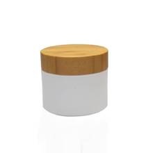 Botella de plástico blanco de 30g 50g con tapa de bambú, tarro de embalaje blanco con tapa de madera, contenedor de crema PP, 20 uds/lote. 2024 - compra barato