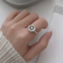 Anéis de flor margarida para mulheres, anel de dedo elegante vintage para hip hop, joia de cor prata 2024 - compre barato