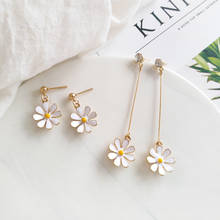 Needle Day Korean Simple Temperament Beautiful Flower Shape Ears Stylish Metal Earrings 2024 - buy cheap