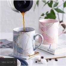 Taza de café de cerámica de porcelana pintada a mano con rayas doradas, juego de taza con tapa, té, leche, regalo de boda creativo al por mayor 2024 - compra barato