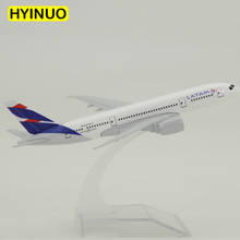 14.8CM 1:400 Boeing B787 Model Chile LATAM Airlines W Base Airbus Metal Alloy Aircraft Plane Collectible Display Model Toy 2024 - buy cheap