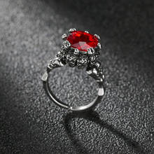 Женские кольца вампира, Винтажное кольцо с красным кристаллом в виде черепа, модные ювелирные украшения для свадьбы и помолвки, косплей для девочек 2024 - купить недорого